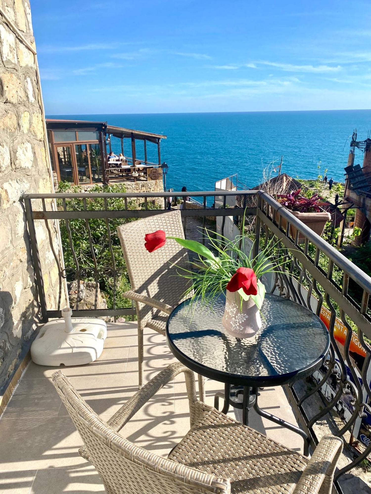 Apartments Zuto Ulcinj Exterior photo