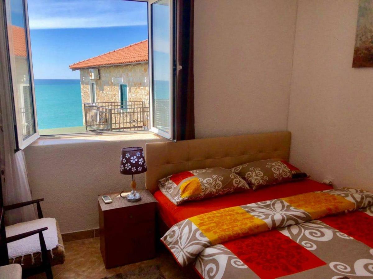 Apartments Zuto Ulcinj Exterior photo